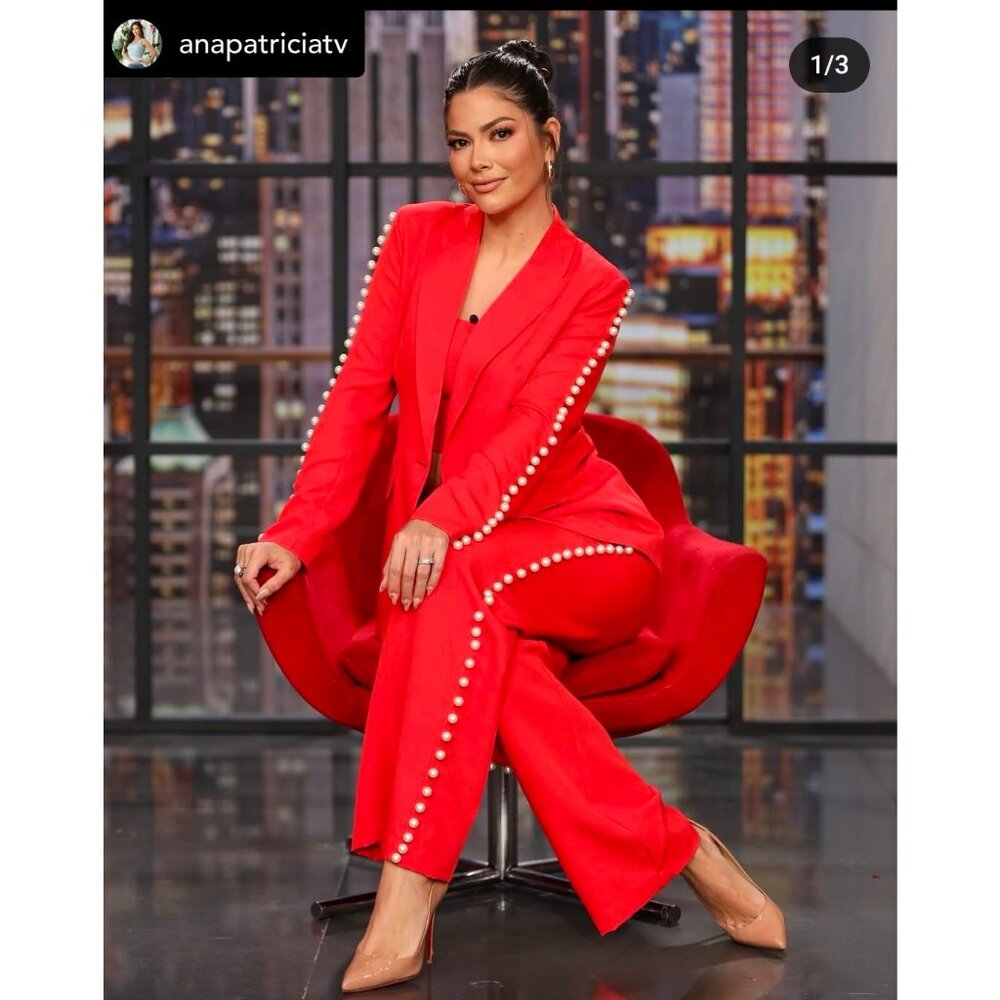 #15 𝐏𝐞𝐚𝐫𝐥 𝐄𝐦𝐛𝐞𝐥𝐥𝐢𝐬𝐡𝐞𝐝 𝟑 pc Suit